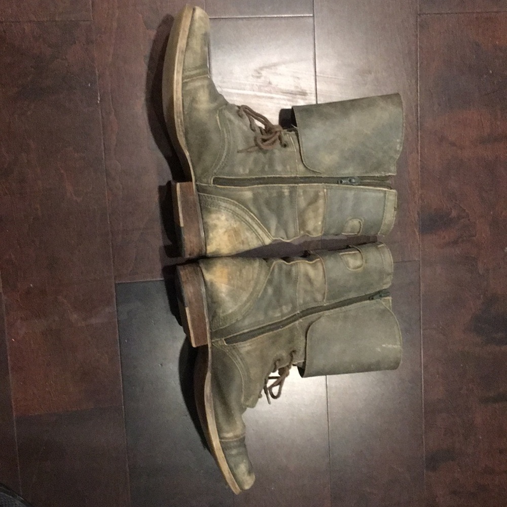 Like new Matisse Moto boots